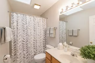 842 W St Johns Pl, Palatine, IL 60067 - Photo 7