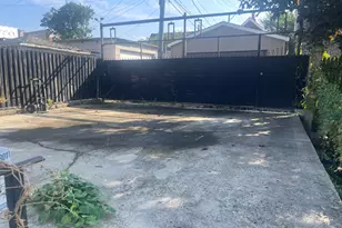 2213 S Oakley Ave, Chicago, IL 60608 - Photo 29