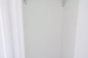 7250 N Western Ave, Chicago, IL 60645 - Photo 15