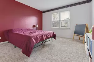 2865 Winchester Dr, Elgin, IL 60124 - Photo 19