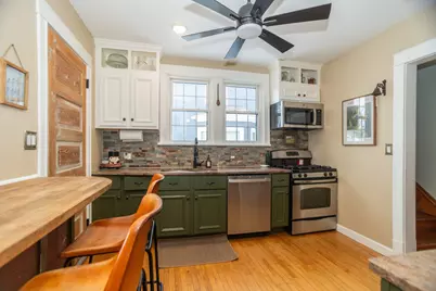 415 N Harvey Avenue, Oak Park, IL 60302 - Photo 9