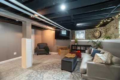 415 N Harvey Avenue, Oak Park, IL 60302 - Photo 25