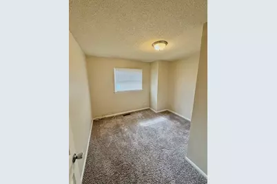 16001 Avalon Avenue, South Holland, IL 60473 - Photo 9