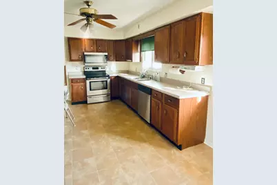 201 Janet Avenue, Rochelle, IL 61068 - Photo 5