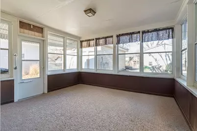 3323 25 Avenue, Rock Island, IL 61201 - Photo 15