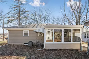 3323 25th Ave, Rock Island, IL 61201 - Photo 21