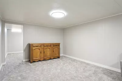 3323 25 Avenue, Rock Island, IL 61201 - Photo 17