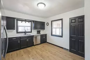 3323 25th Ave, Rock Island, IL 61201 - Photo 5