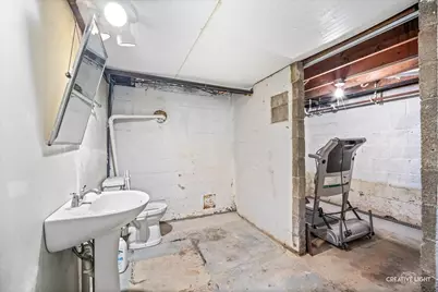 421 N Neltnor Boulevard, West Chicago, IL 60185 - Photo 13