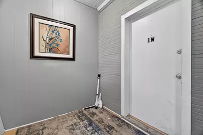 301 S Ottawa Street, Joliet, IL 60436 - Photo 13