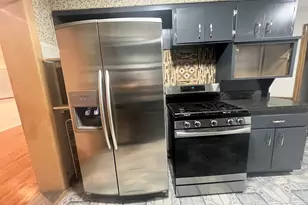 7427 Tripp Ave, Skokie, IL 60076 - Photo 13