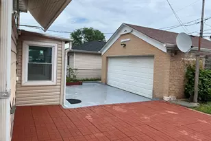 7427 Tripp Ave, Skokie, IL 60076 - Photo 37