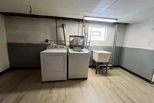 7427 Tripp Ave, Skokie, IL 60076 - Photo 29