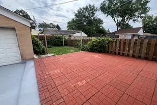 7427 Tripp Ave, Skokie, IL 60076 - Photo 35