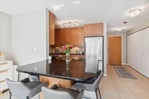 345 N La Salle Dr, Chicago, IL 60654 - Photo 5