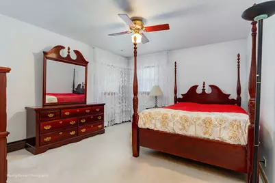 10610 Essex Street, Westchester, IL 60154 - Photo 5