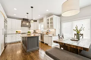 8017 Insignia Ct, Long Grove, IL 60047 - Photo 7