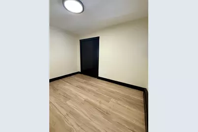 1115 E Algonquin Road #20, Arlington Heights, IL 60005 - Photo 5