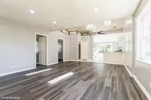 35611 N Grove Ave, Ingleside, IL 60041 - Photo 3