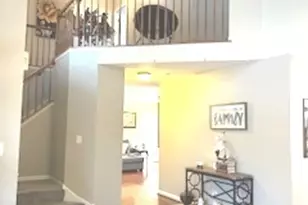 43 Augusta Dr, Streamwood, IL 60107 - Photo 7