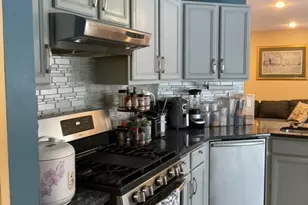 43 Augusta Dr, Streamwood, IL 60107 - Photo 11