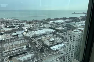 130 N Garland Ct, Chicago, IL 60602 - Photo 25