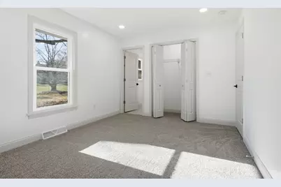 3009 E Oakland Avenue, Bloomington, IL 61704 - Photo 25