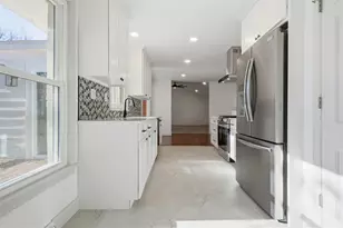 3009 E Oakland Ave, Bloomington, IL 61704 - Photo 15