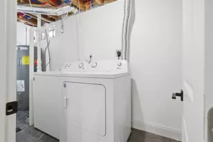 3009 E Oakland Ave, Bloomington, IL 61704 - Photo 29