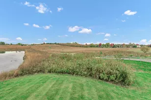 2660 Harnish Dr, Algonquin, IL 60102 - Photo 17