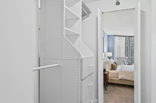 195 N Harbor Dr, Chicago, IL 60601 - Photo 25