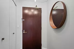 195 N Harbor Dr, Chicago, IL 60601 - Photo 33