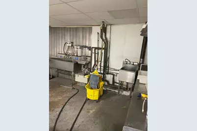 11147 S Michigan Avenue, Chicago, IL 60628 - Photo 15