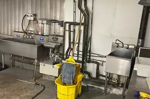 11147 S Michigan Ave, Chicago, IL 60628 - Photo 15