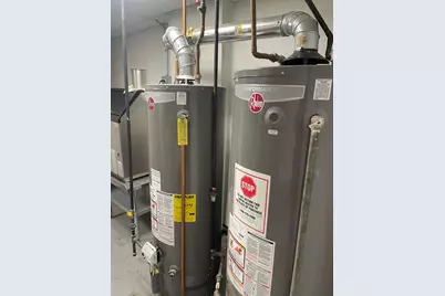 11147 S Michigan Avenue, Chicago, IL 60628 - Photo 17