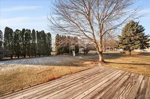 200 E Webb St, Sandwich, IL 60548 - Photo 25