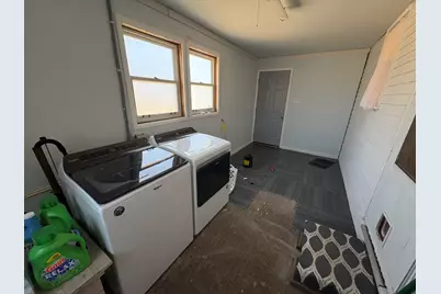 1154 N Franklin Street #1, Salem, IL 62881 - Photo 9