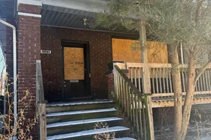 7927 S Colfax Ave, Chicago, IL 60617 - Photo 1