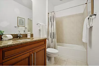 3140 N Sheffield Avenue #504, Chicago, IL 60657 - Photo 11