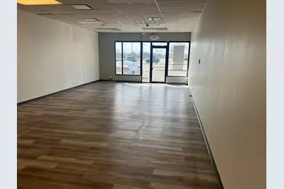 333 S McLean Boulevard, Elgin, IL 60123 - Photo 3