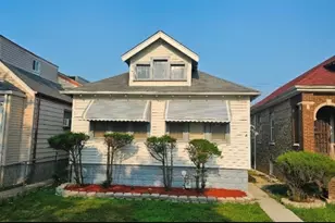 10549 S Eggleston Ave, Chicago, IL 60628 - Photo 1
