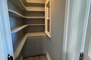 10549 S Eggleston Ave, Chicago, IL 60628 - Photo 9