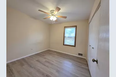 205 Auburn Court #205, Saint Charles, IL 60174 - Photo 9