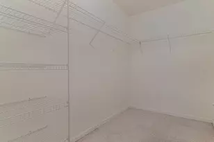 386 Gladstone Ln, Elgin, IL 60120 - Photo 17