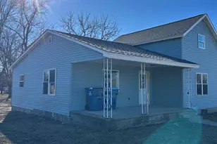 129 W Main St, Amboy, IL 61310 - Photo 3