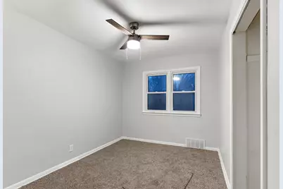 920 Oakley Avenue, Rockford, IL 61101 - Photo 13