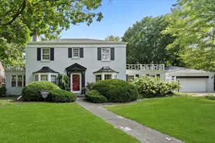 229 Country Club Rd, Chicago Heights, IL 60411 - Photo 1