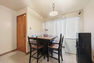 13921 S Stewart Ave, Riverdale, IL 60827 - Photo 5