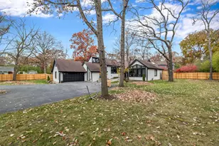 15160 W Oak Spring Rd, Libertyville, IL 60048 - Photo 23