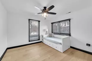 15160 W Oak Spring Rd, Libertyville, IL 60048 - Photo 59